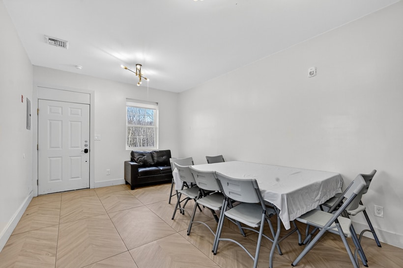 More Photos Of 82 Liberty St, Monticello Apartments For Sale