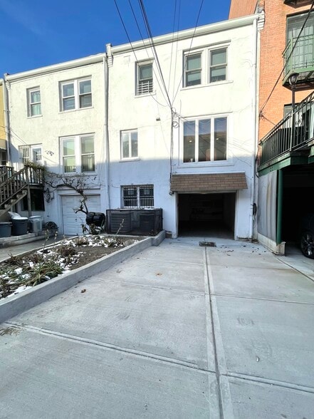 More Photos Of 30-33 36th St, Astoria Rehabilitation Center For Lease