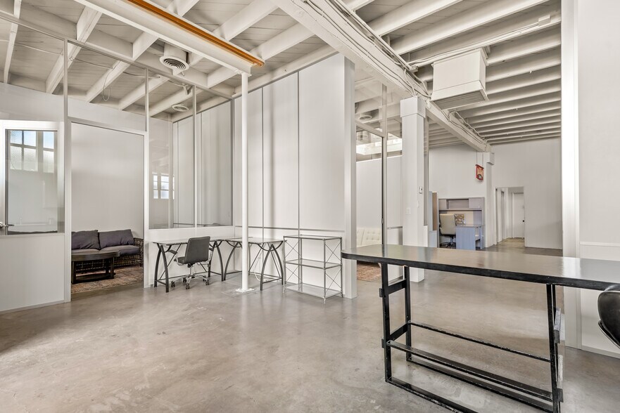 More Photos Of 1108 Tamarind Ave, Los Angeles Loft Creative Space For Sale
