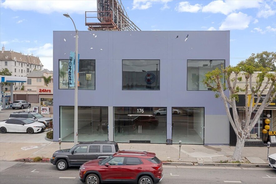 Primary Photo Of 176 N La Brea Ave, Los Angeles Storefront Retail Office For Sale