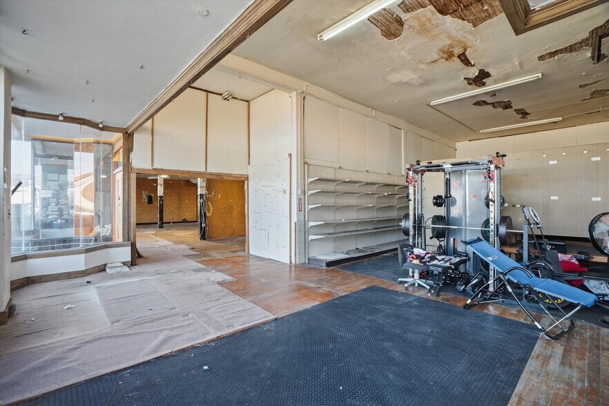 More Photos Of 511 3rd St, Rodeo Storefront Retail Residential For Sale