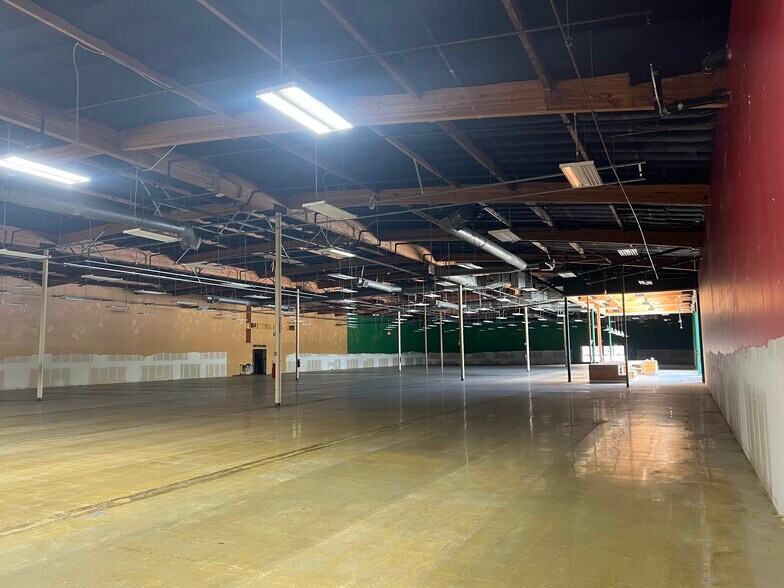 More Photos Of 5651 Cottle Rd, San Jose Freestanding For Sale