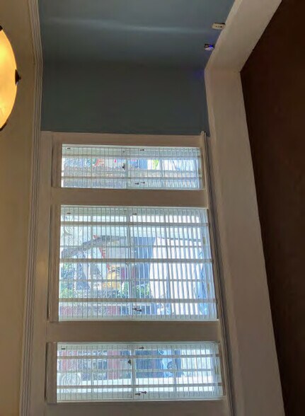 More Photos Of 2015 H St, Sacramento Office For Sale