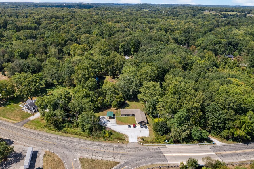 More Photos Of 7000 Manchester Rd, Canal Fulton Office For Sale