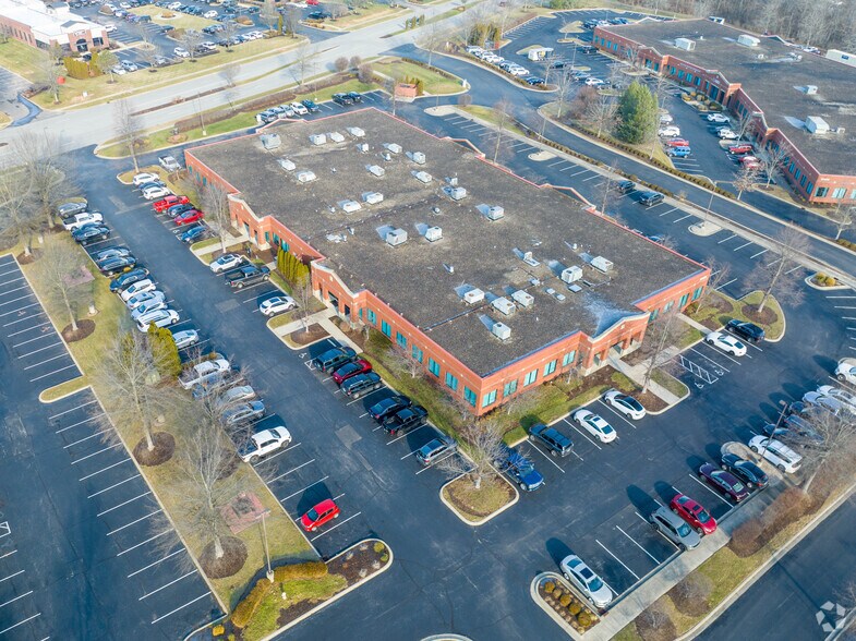 More Photos Of 13425 Eastpoint Centre Dr, Louisville Office For Lease