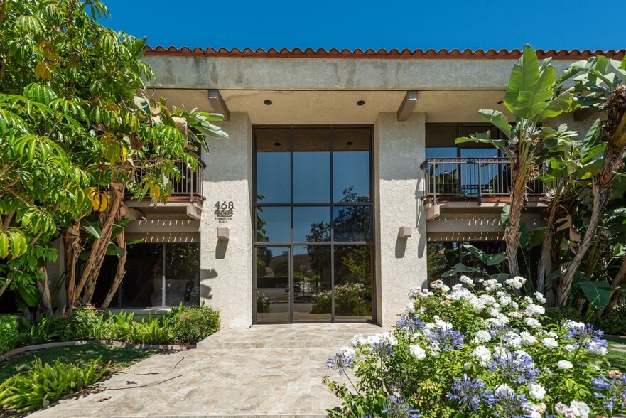 More Photos Of 468 Pennsfield Pl, Thousand Oaks Office For Sale