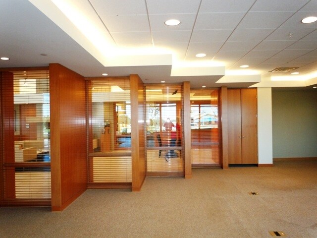 More Photos Of 1001 1st St S, Willmar General Retail For Sale