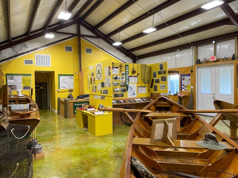 17490 Highway 77, Grosse Tete, LA 70740 Convenience Store For Sale