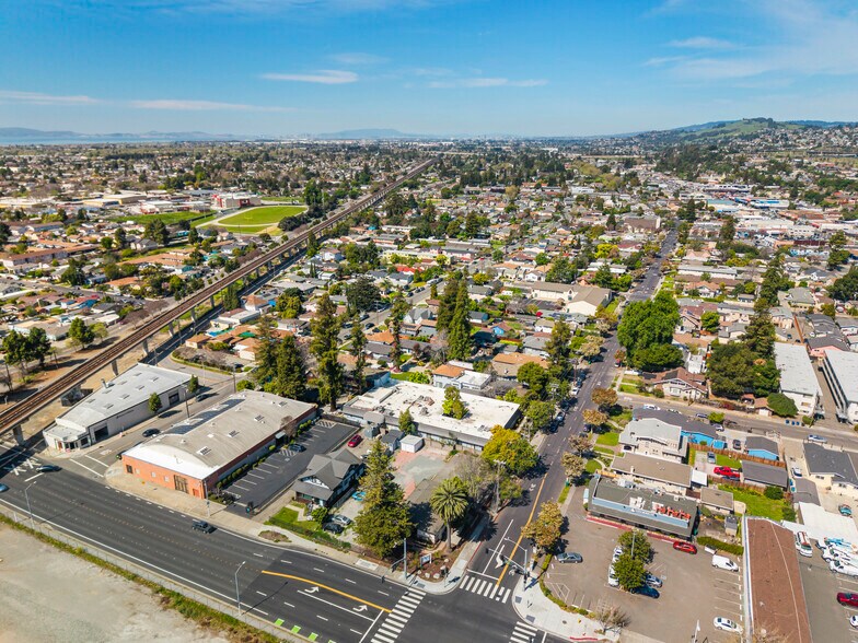 More Photos Of 22427 Montgomery St, Hayward Congregate Senior Housing For Sale