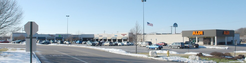 More Photos Of 987 E Ash St, Piqua Storefront For Lease