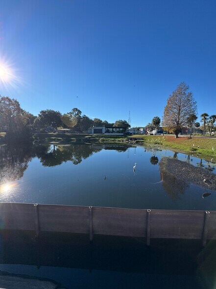 More Photos Of 235 NE Watula Ave, Ocala General Retail For Sale