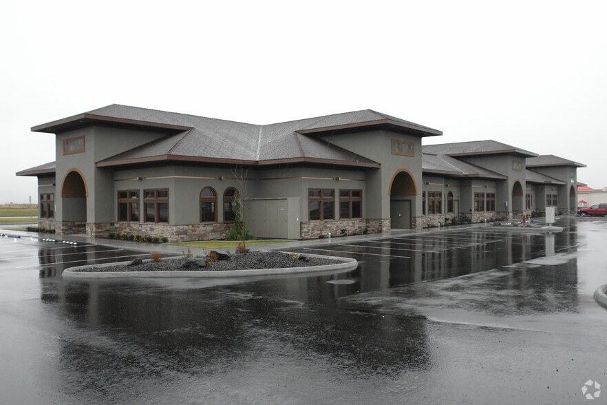 More Photos Of 6825 Burden Blvd, Pasco Medical For Sale