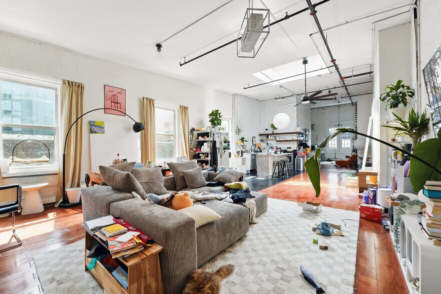 More Photos Of 196 Morgan St, Jersey City Apartments For Sale