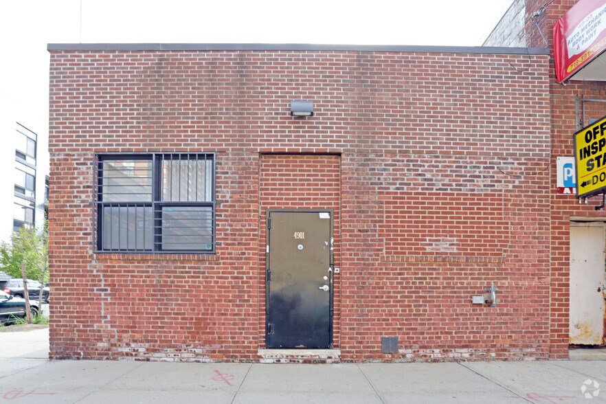 More Photos Of 49-01 5th St, Long Island City Warehouse For Lease