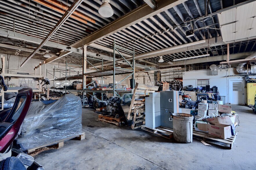 More Photos Of 712 Brown St, Salisbury Auto Repair For Sale