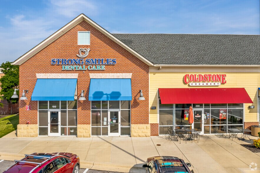 More Photos Of 3-15 Lee Airpark Dr, Edgewater Unknown For Sale