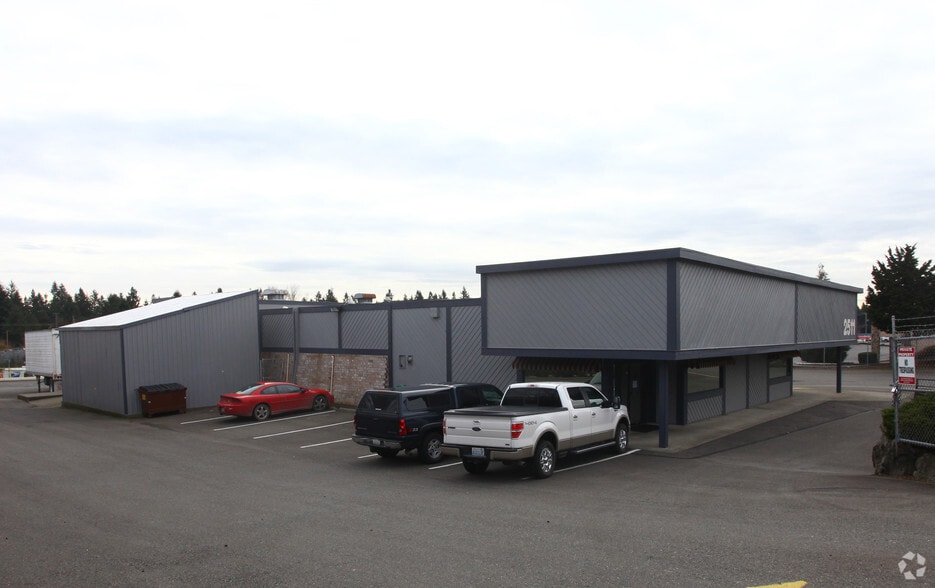 More Photos Of 2511 70th Ave W, University Place Warehouse For Sale