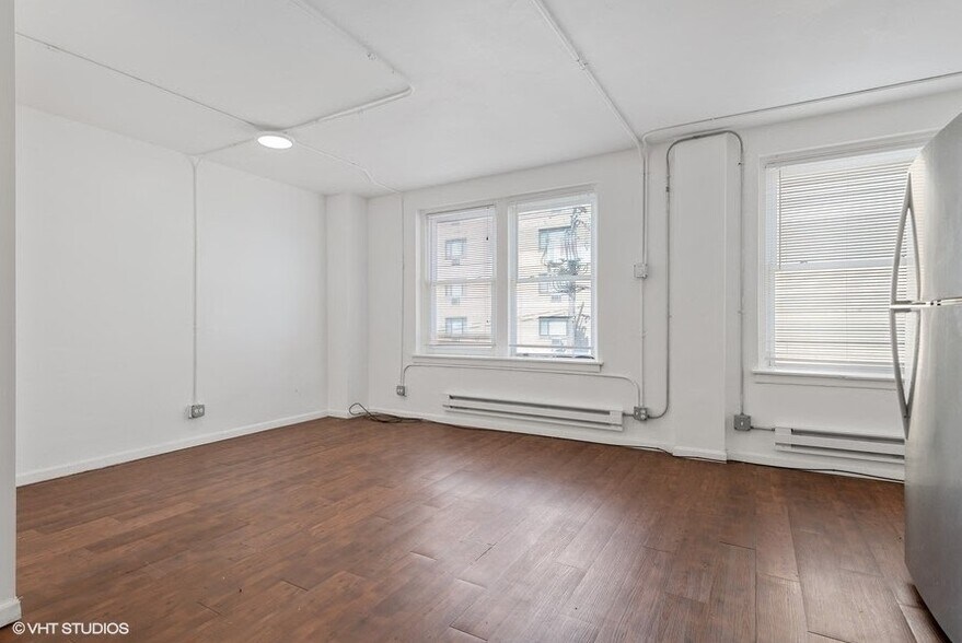 More Photos Of 7270 S South Shore Dr, Chicago Apartments For Sale