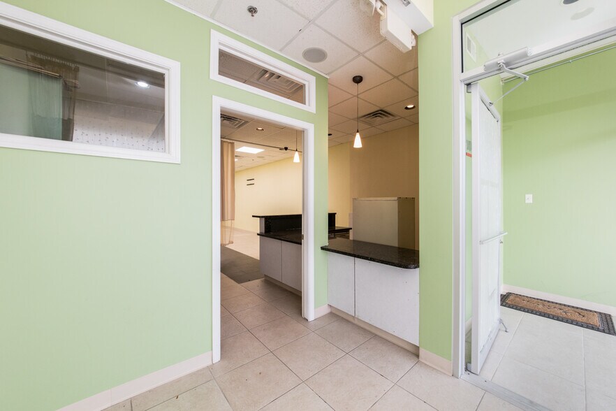 More Photos Of 6015-6049 Dempster St, Morton Grove Storefront Retail Office For Sale