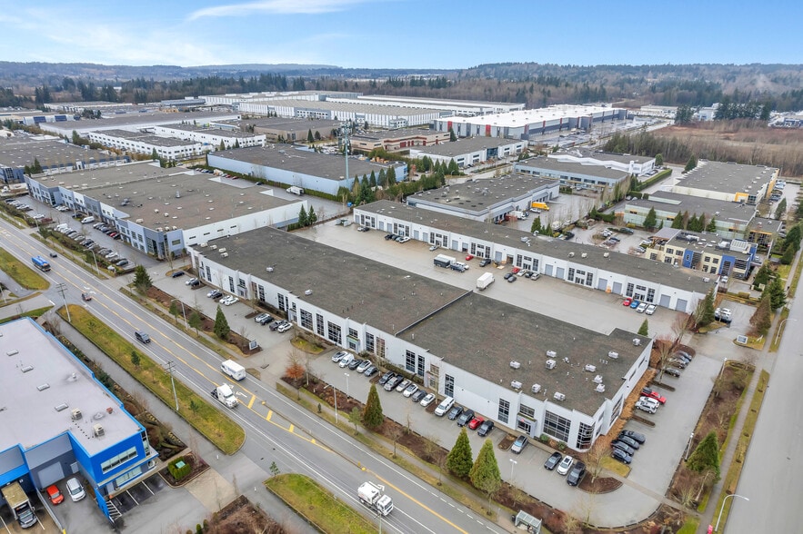 More Photos Of 2567 192nd St, Surrey Warehouse For Lease