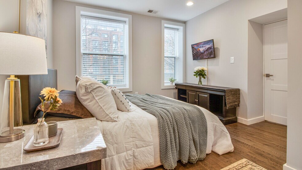 More Photos Of 1414 Pennsylvania Ave SE, Washington Apartments For Sale