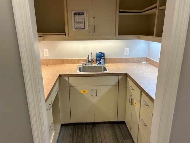 More Photos Of 4749 Berry Blvd, Montgomery Medical For Sale