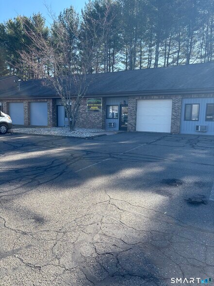 More Photos Of 400 Chapel Rd, South Windsor Light Manufacturing For Sale
