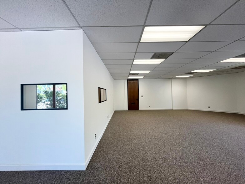 More Photos Of 7840 Madison Ave, Fair Oaks Office For Sale