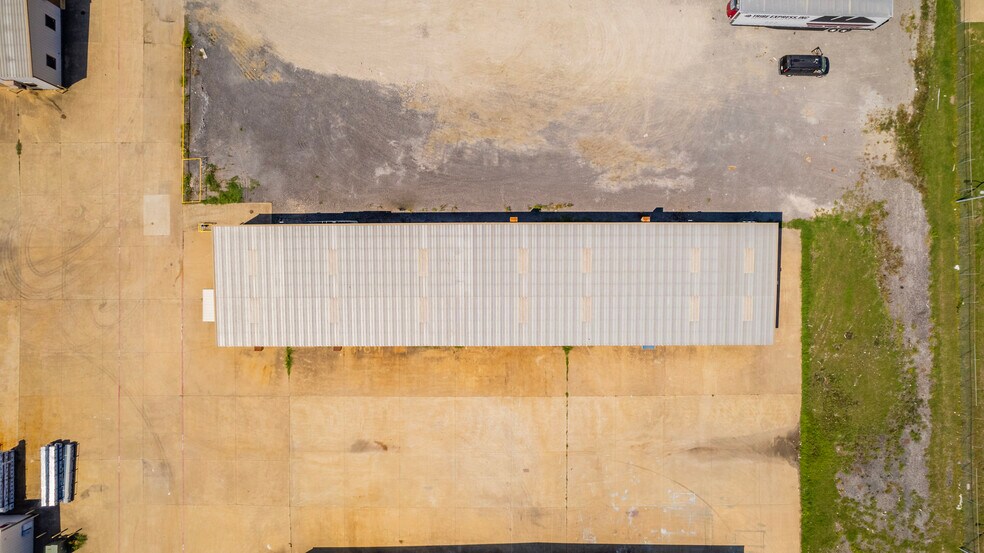 More Photos Of 225 Metro Dr, Terrell Unknown For Sale