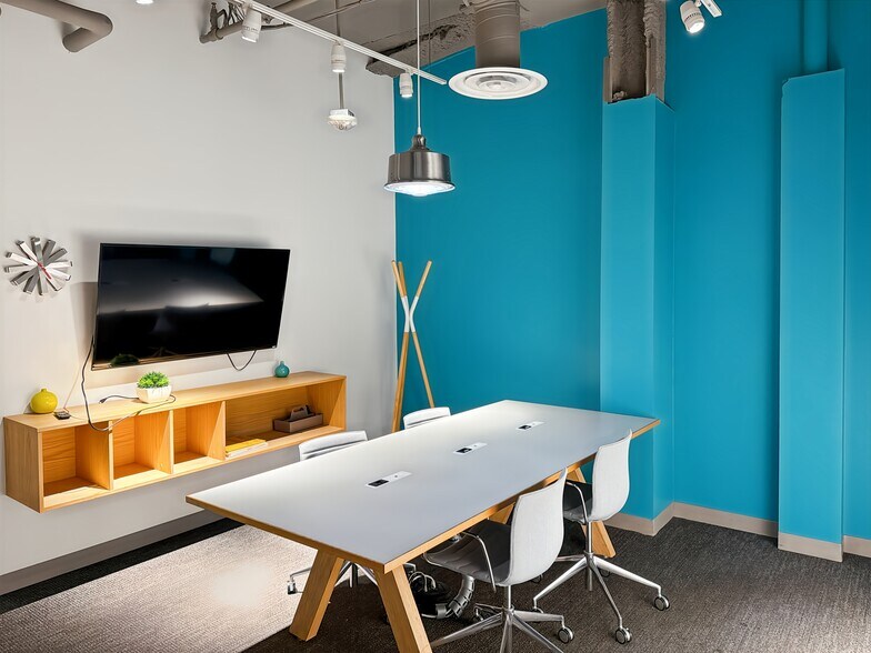 More Photos Of 145 S Fairfax Ave, Los Angeles Coworking Space
