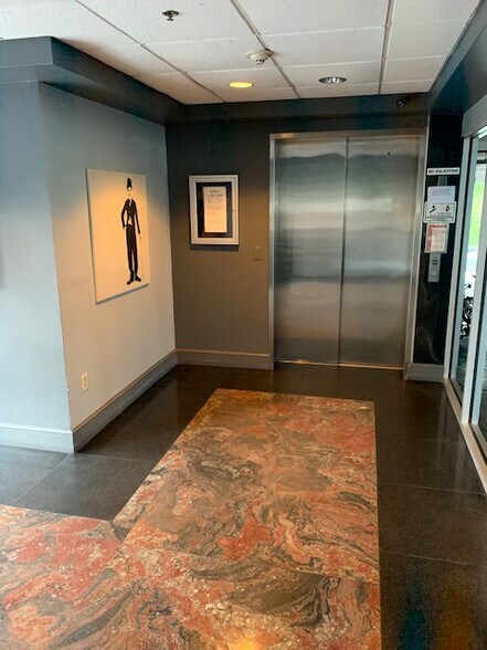 More Photos Of 7345 W Sand Lake Rd, Orlando Office For Sale