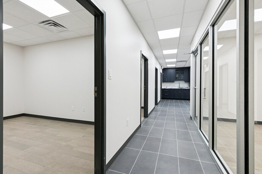 More Photos Of 8411 Parc Pl, Chalmette Office For Sale