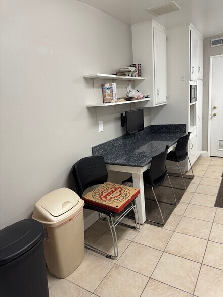 More Photos Of 1598 W Katella Ave, Anaheim Office For Sale