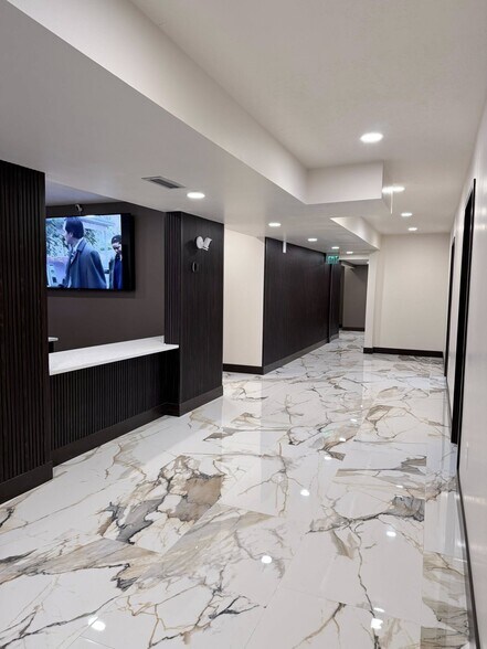 More Photos Of 332 E 3300 S, Salt Lake City Coworking Space