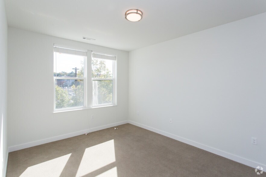 More Photos Of 3611-3615 Washington St, Jamaica Plain Apartments For Lease