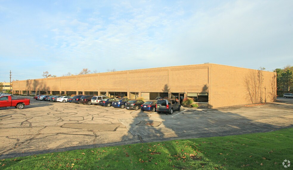 More Photos Of 32111 Aurora Rd, Solon Light Manufacturing For Lease