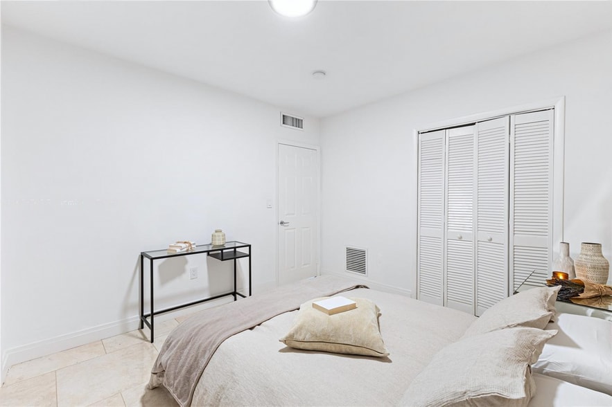 More Photos Of 1505 NE 13th Pl, Miami Beach Apartments For Sale