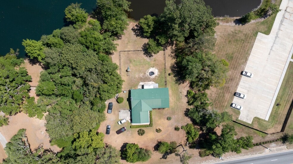 More Photos Of 6120 New Jesup Hwy, Brunswick Apartments For Sale