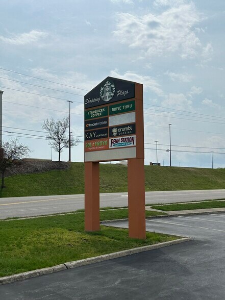 More Photos Of 2150-2172 Walker Lake Rd, Ontario General Retail For Sale