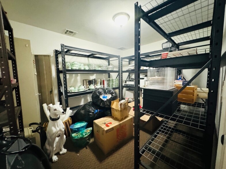 More Photos Of 8057 Raytheon Rd, San Diego Manufacturing For Sale