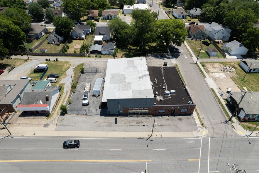 More Photos Of 1201-1203 Dickerson Pike, Nashville Light Distribution For Lease