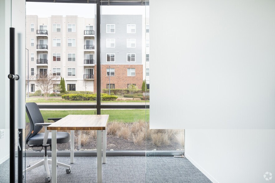 More Photos Of 700 Tech Center Pky, Newport News Coworking Space