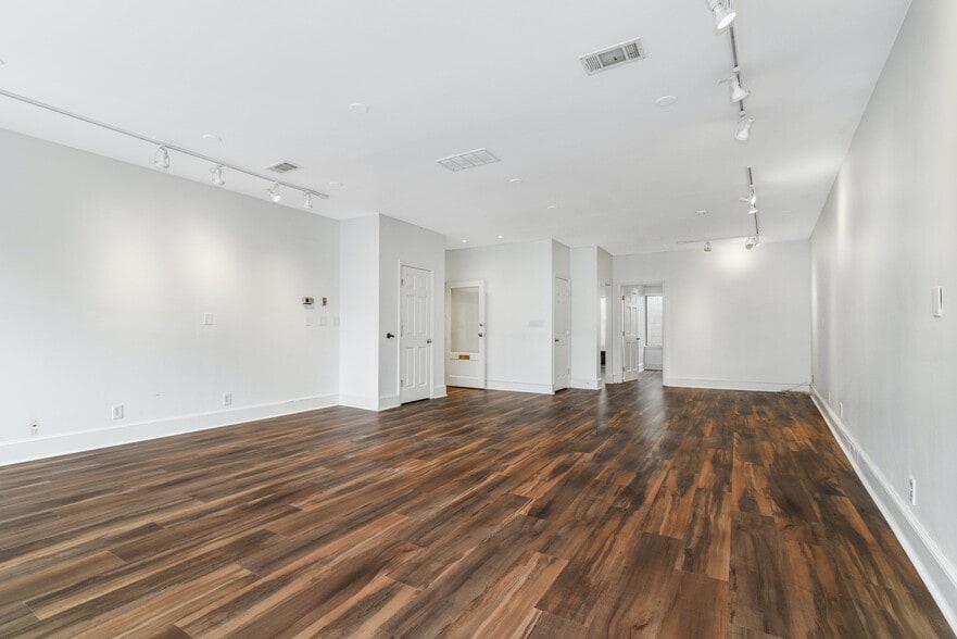 More Photos Of 107-111 Main St, New Canaan Storefront Retail Office For Sale