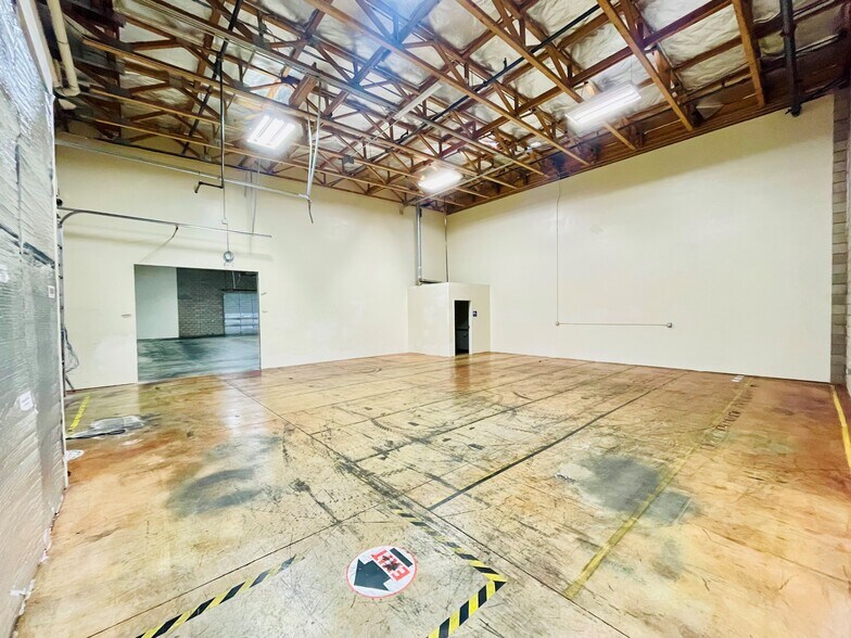 More Photos Of 2105 Wisteria Ln, Paso Robles Warehouse For Lease