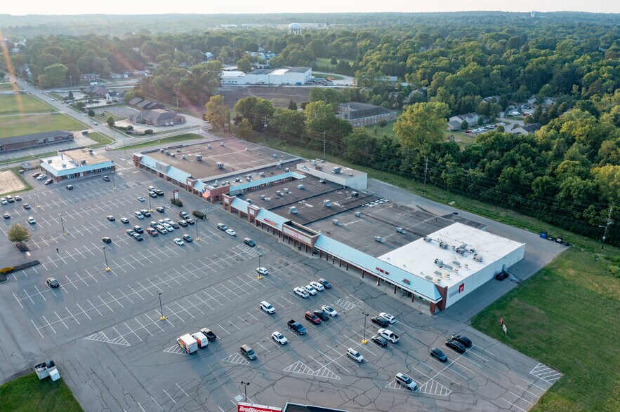 More Photos Of 726 E Main St, Lebanon Unknown For Lease