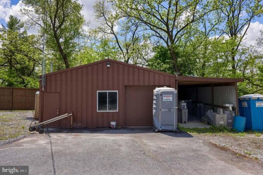 More Photos Of 936-940 Lititz Pike, Lititz Flex For Sale