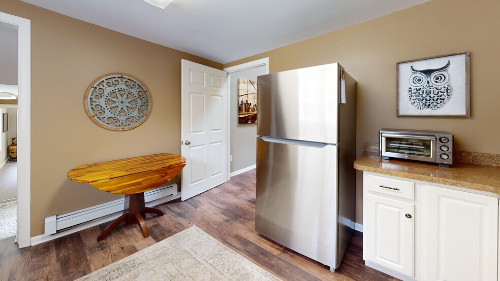 More Photos Of 172 Tuckerton Rd, Medford Office For Sale