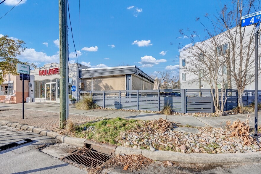 More Photos Of 1007 N 4th St, Wilmington Storefront For Lease