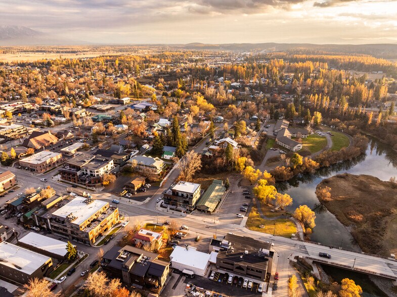 More Photos Of 100 2nd St E, Whitefish Office Residential For Sale