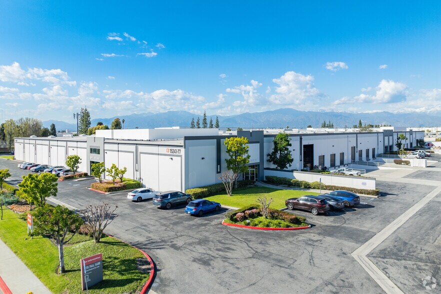 More Photos Of 15241-15277 Don Julian Rd, City of Industry Warehouse For Lease
